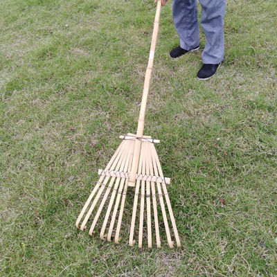 Handmade Bamboo Rake 1.40m 12 Tines for dry leaves sweeping and garden cleaning Natural Garden Rakes